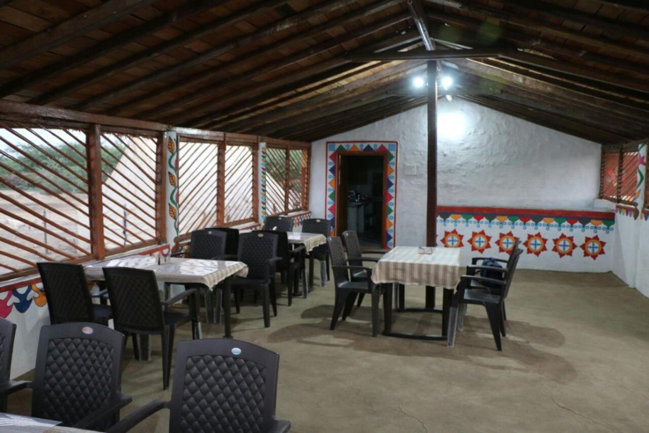 Banni Village Resort - Rann Of Kutch Bherandiāla Exterior foto